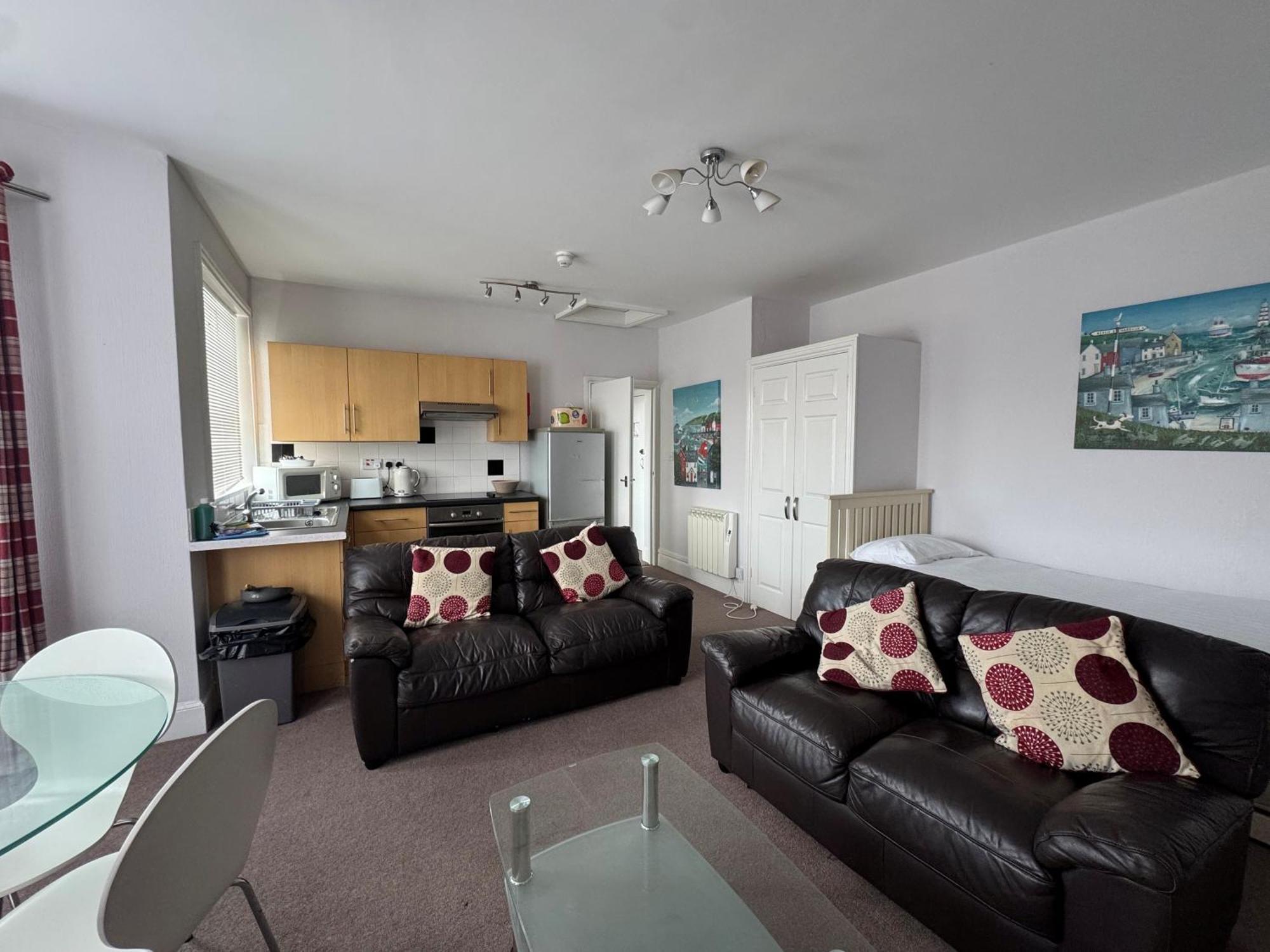 Devonshire House Holiday Flats Eastbourne Zewnętrze zdjęcie